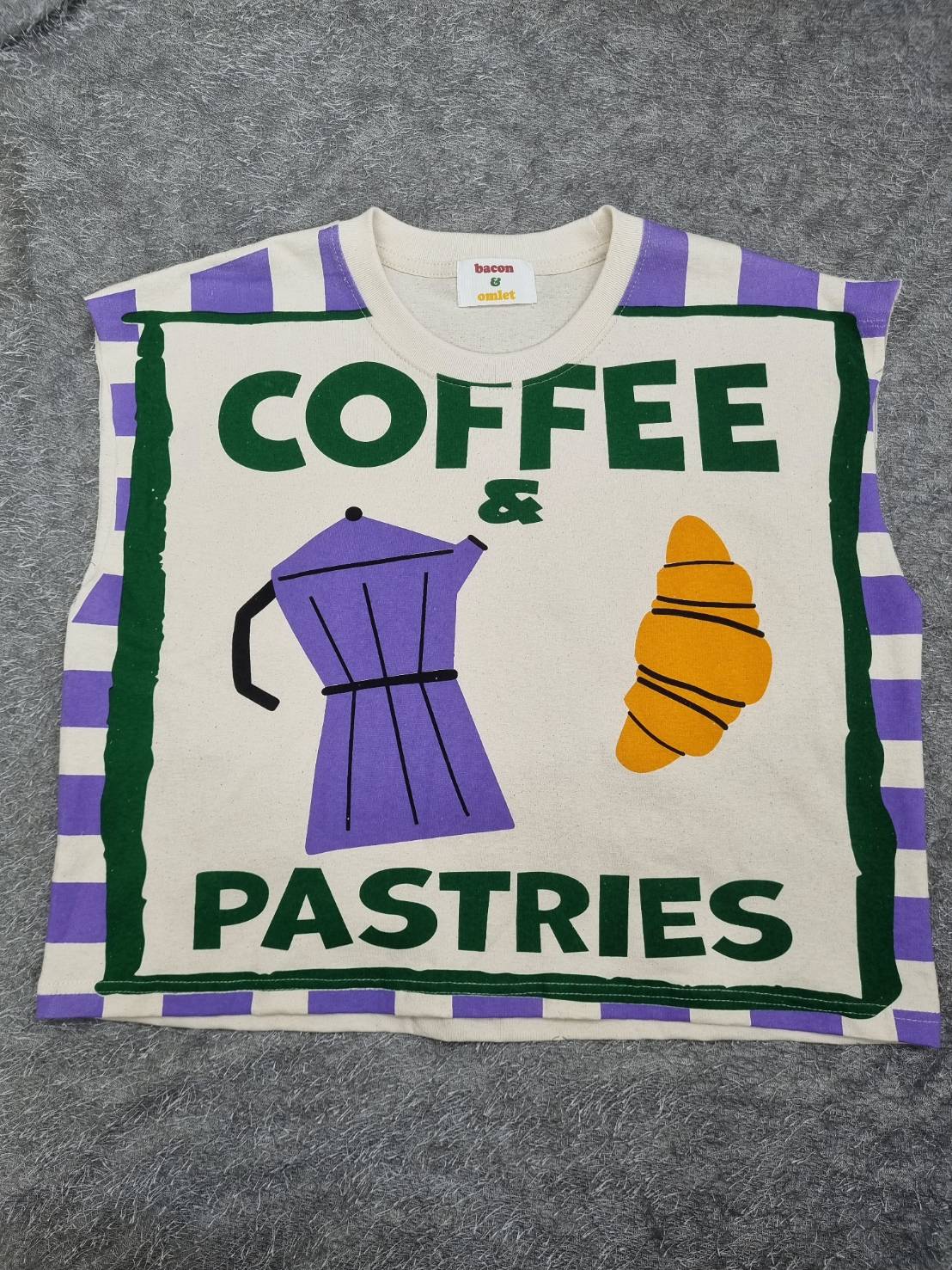 เสื้อครอปแฟชั่น Coffee PASTRIES   ลายกาแฟขนมปังสไตล์เกาหลี (สำเนา)